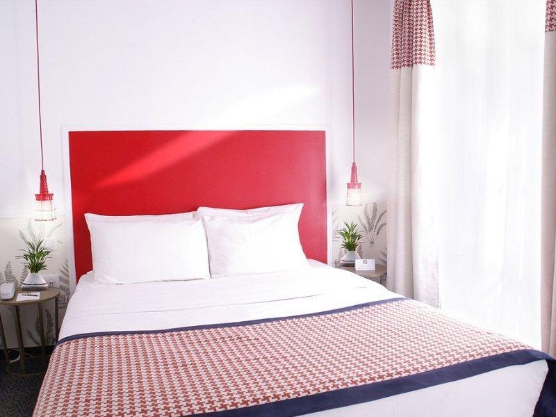 George - Astotel 3* Parigi